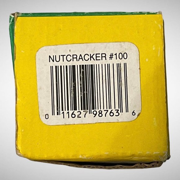 Duke 0100 Pecan Nut Cracker - Picture 7 of 8